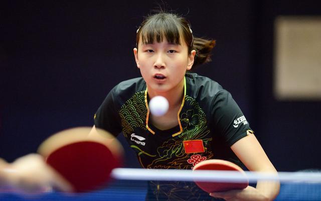 风格中一个 风格中一个