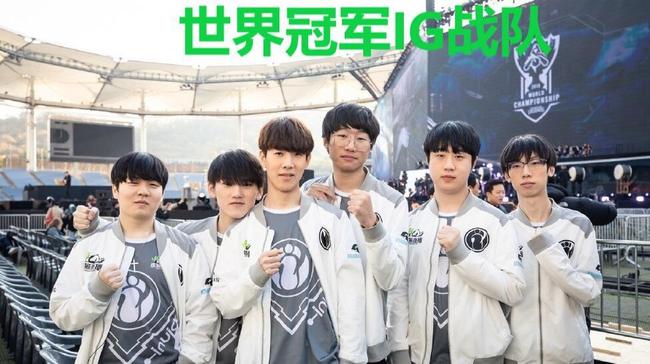 连在国际帆 连在国际帆